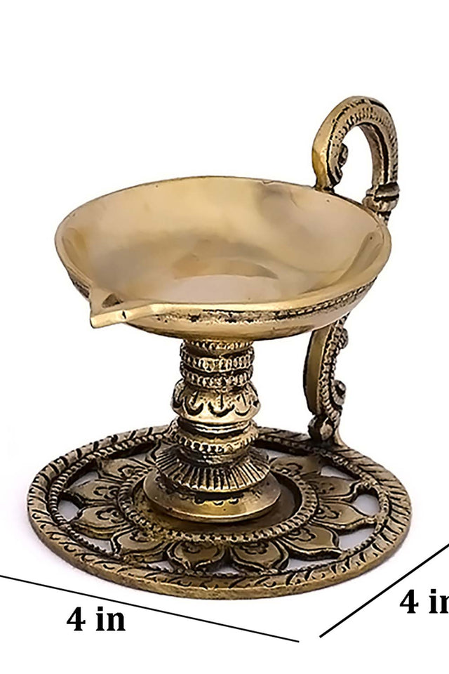 Brass Pooja Diya Oil Lamp (Set Of 2) (EK1061)