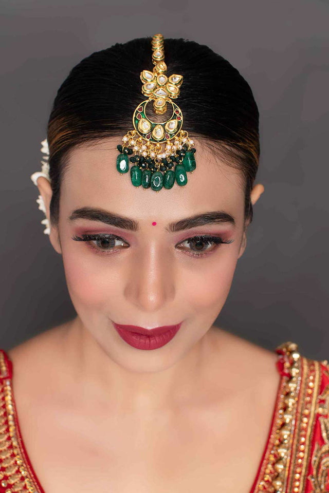 Handcrafted Kundan Emerald Beaded Maangtikka (FEMBD024)