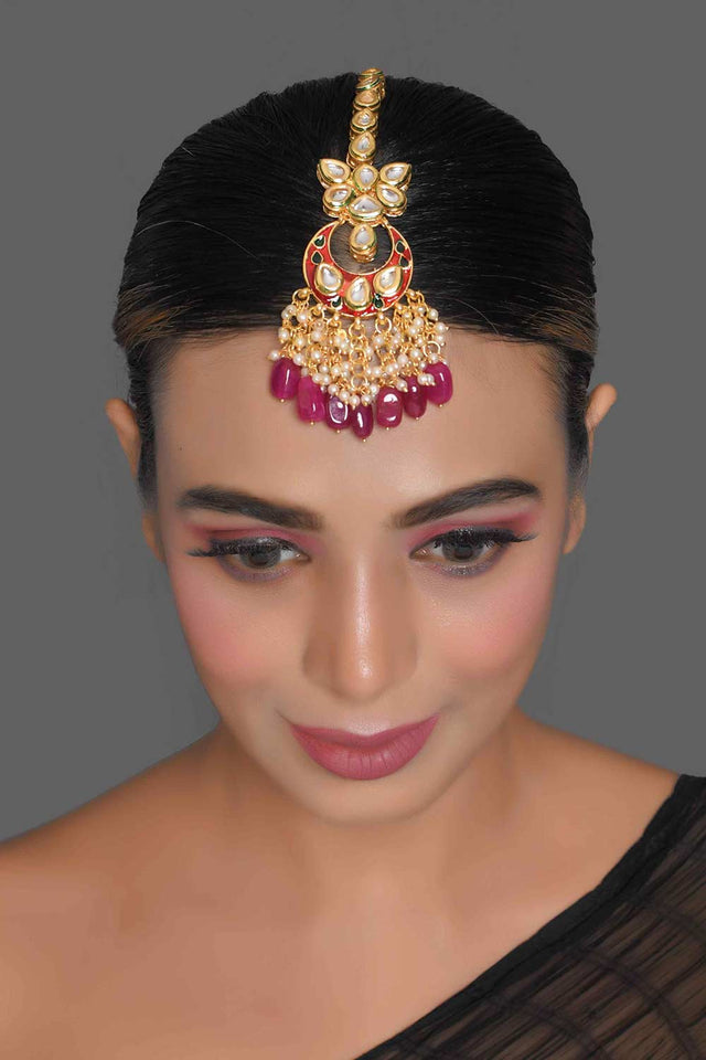 Kundan Inspired Mahroon Enameled Maangtikka (FEMBD025)