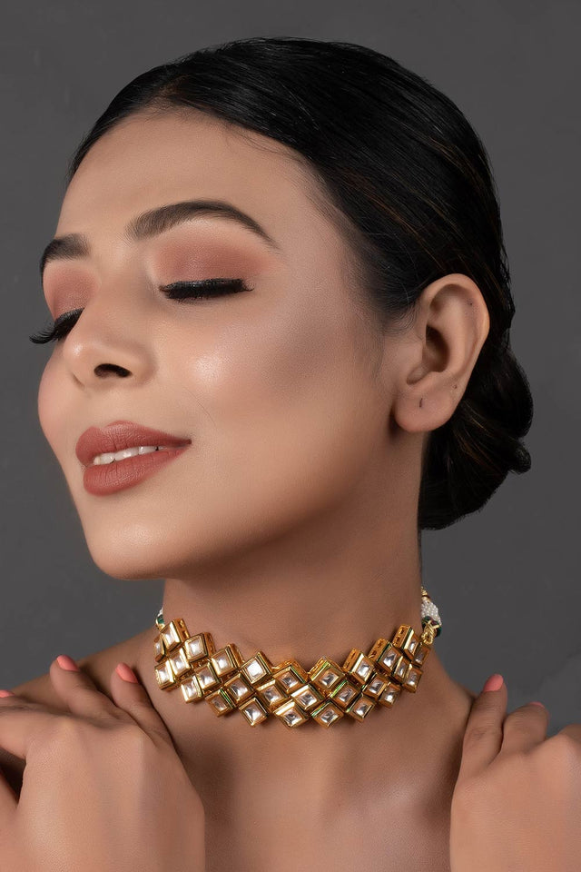 Handcrafted Kundan Choker (FEMCH002)