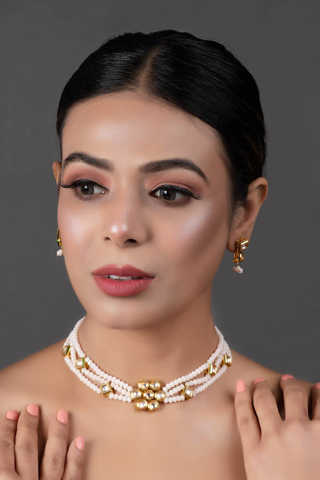 White Gold Tone Kundan Onyx Choker Necklace With Earrings