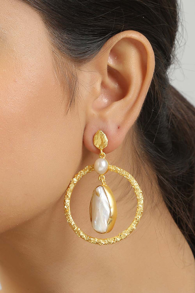 Baroque Pearl Contemporary Earrings (FEMCJ010)