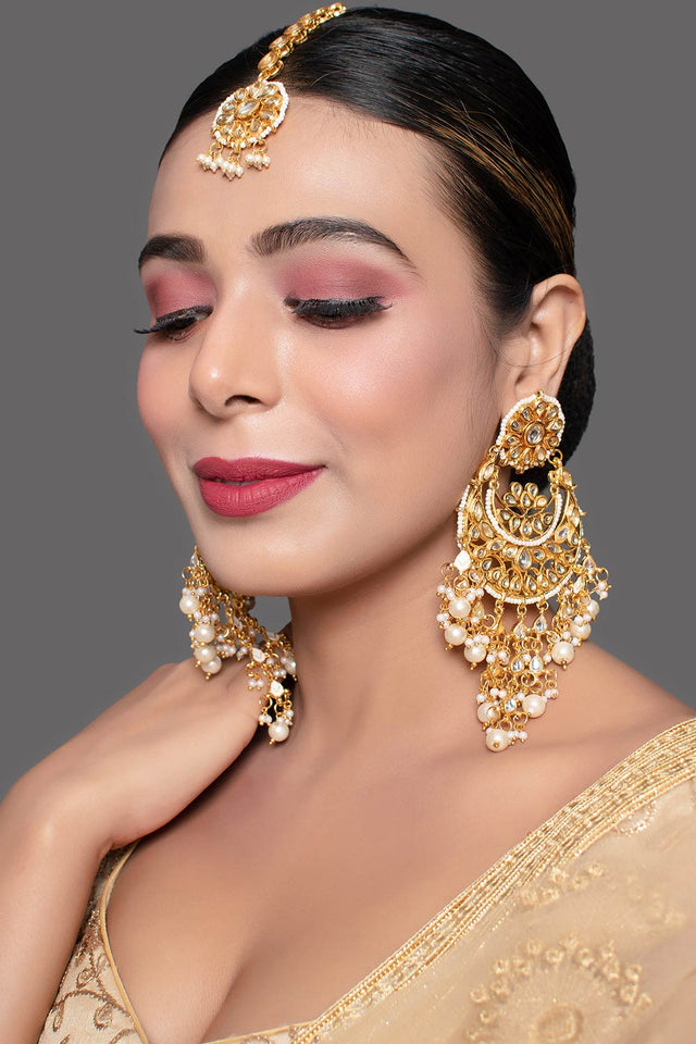 Pearl Beaded Kundan Inspired Mang Tikka With Chandbali