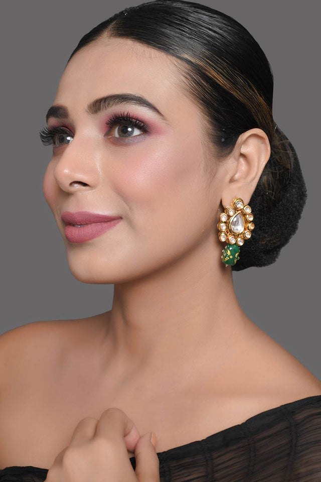 Gold Toned Green Beaded Kundan Earring (FEMDW021)
