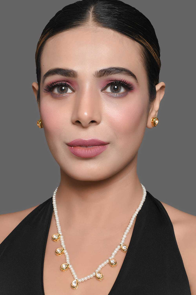 Pearl Beaded Kundan Embellished Necklace With Earrings (FEMDW033)