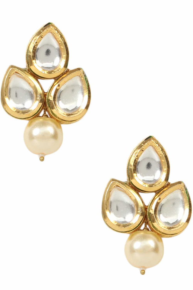 Gold Toned Kundan Earrings With Pearls (FEMDW043)