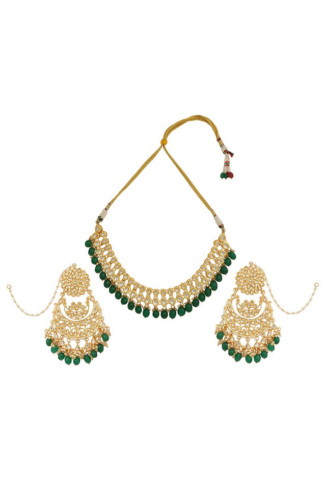 Gold Toned Kundan Necklace With Pair Of Earrings (FEMKD008)