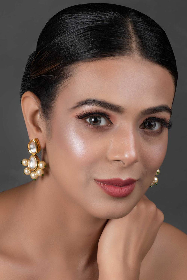 Pearl Beaded Handcrafted Kundan Earrings (FEMNW005)
