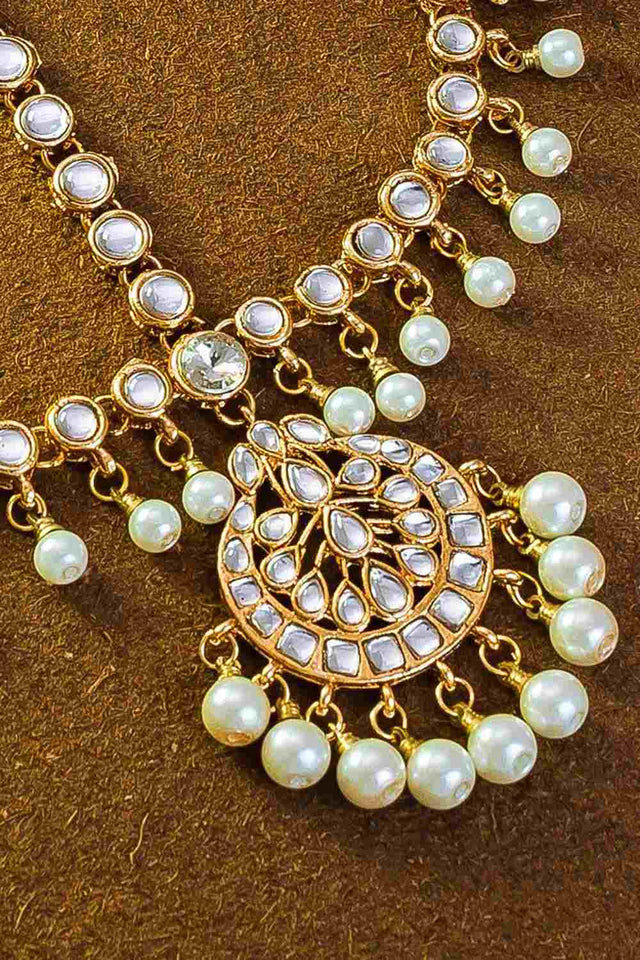 Shop Bridal Maang Tikka online Shopping