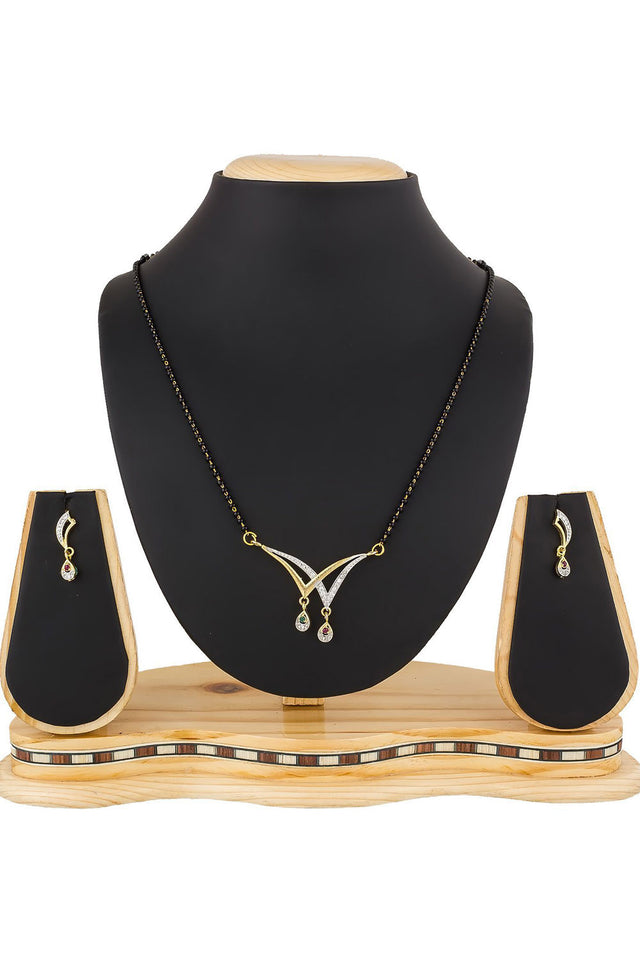 Women's Alloy Mangalsutra In Gold