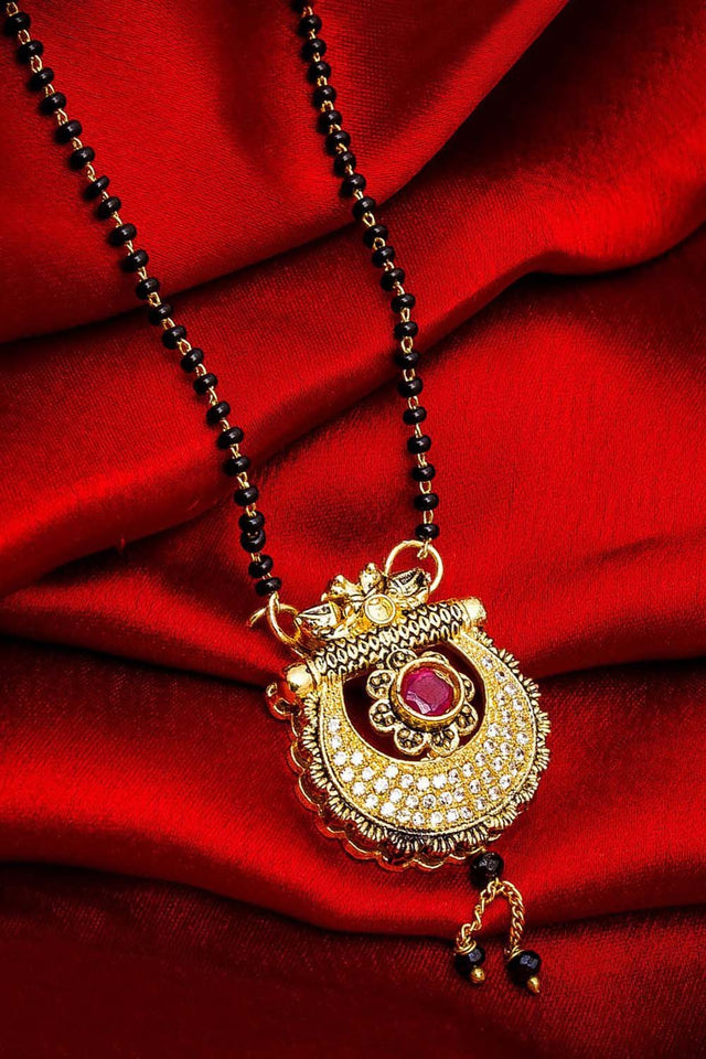 Buy Women's Alloy Mangalsutra in Gold Online