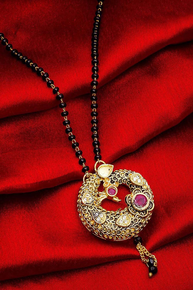 Buy Women's Alloy Mangalsutra in Gold Online