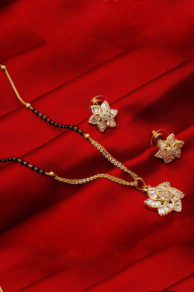Women's Alloy Mangalsutra Set In Gold