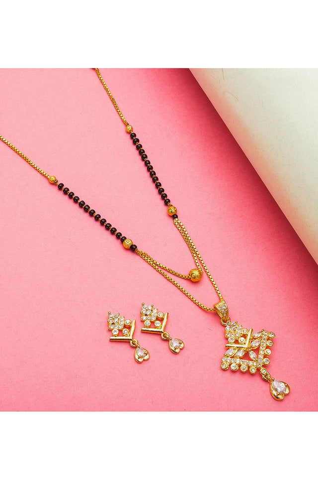 Buy Women's Alloy Mangalsutra Set in Gold and Black Online