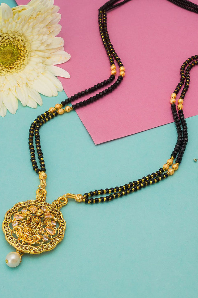Buy Women's Alloy Mangalsutra in Gold Online