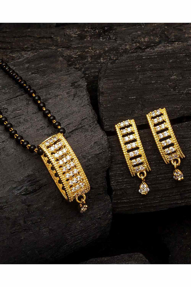 Buy Women's Alloy Mangalsutra Set in Gold