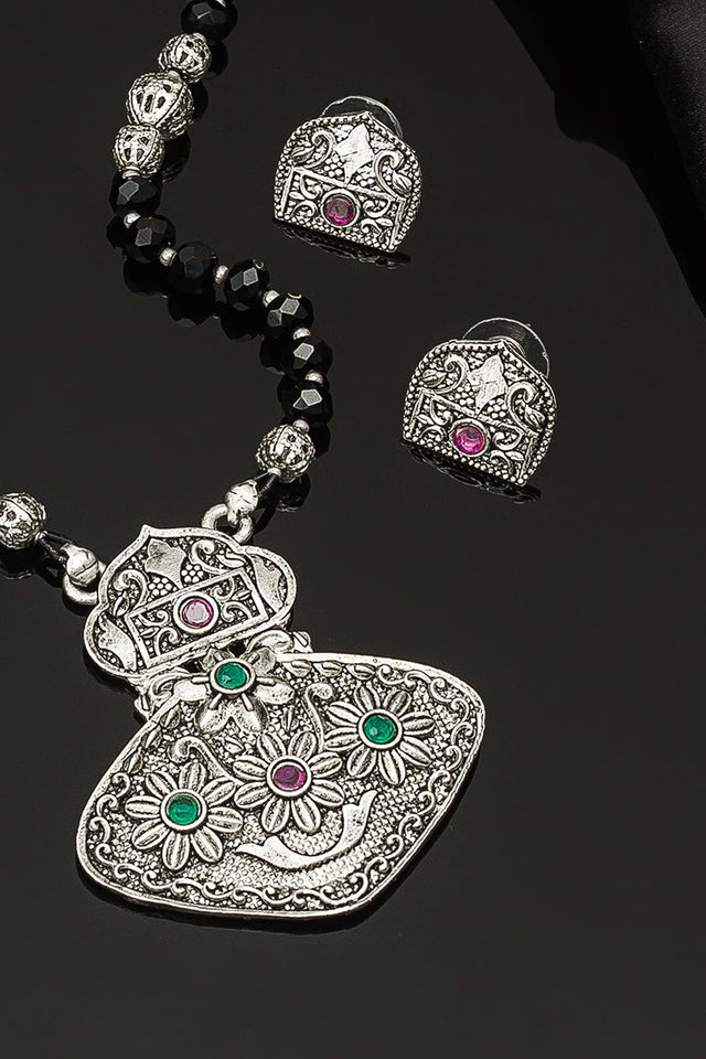 Shop Women's Oxidized Mangalsutra Set Online