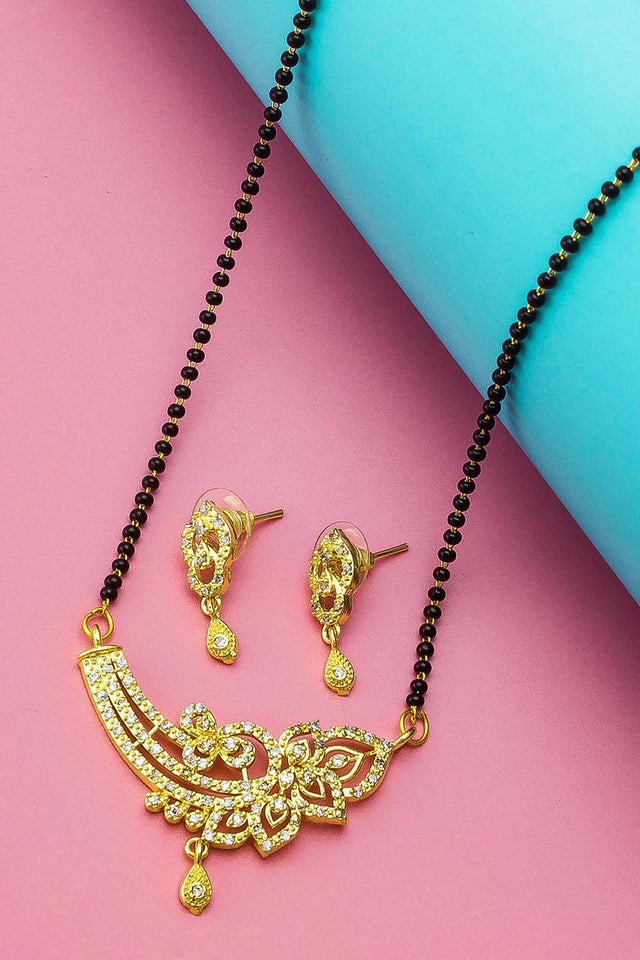 Buy Women's Alloy Mangalsutra Set in Gold
