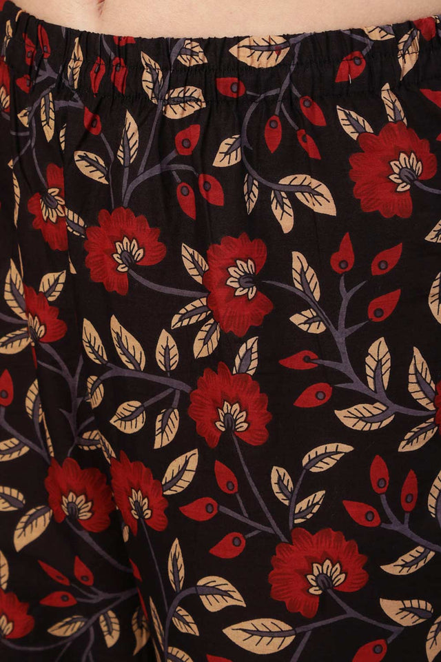 Buy Black And Maroon Floral Printed Pant Suit Set Online - Front