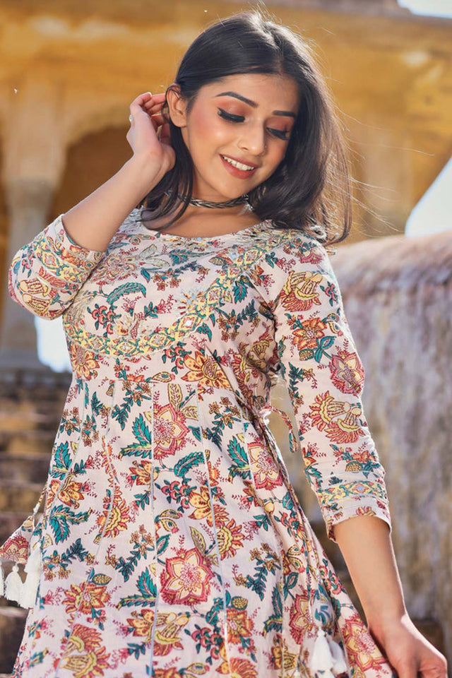 Buy Men's Copper Silk Blend Floral Printed Men's Kurta Pajama Jacket Set Online