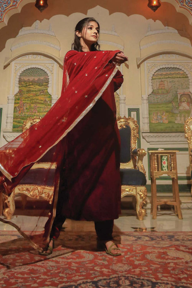 Buy Men's Navy Silk Blend Solid Men's Kurta Pajama Jacket Set Online