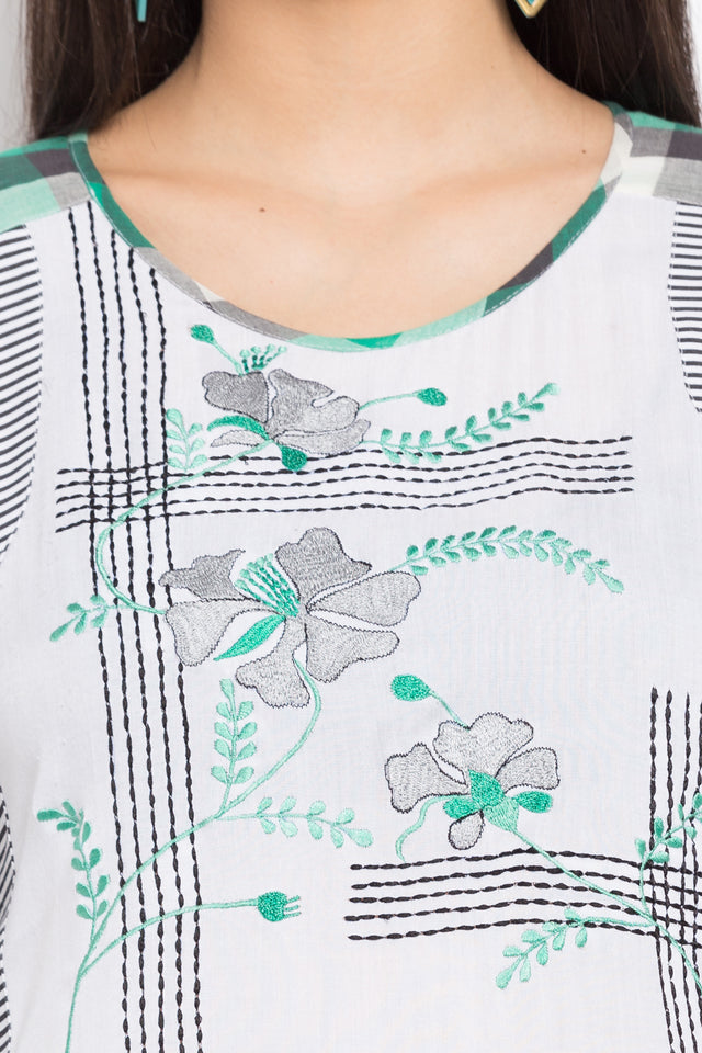 Blended Cotton Straight Kurti Top In White