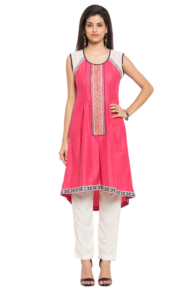 Blended Cotton Embroidered Kurti In Pink