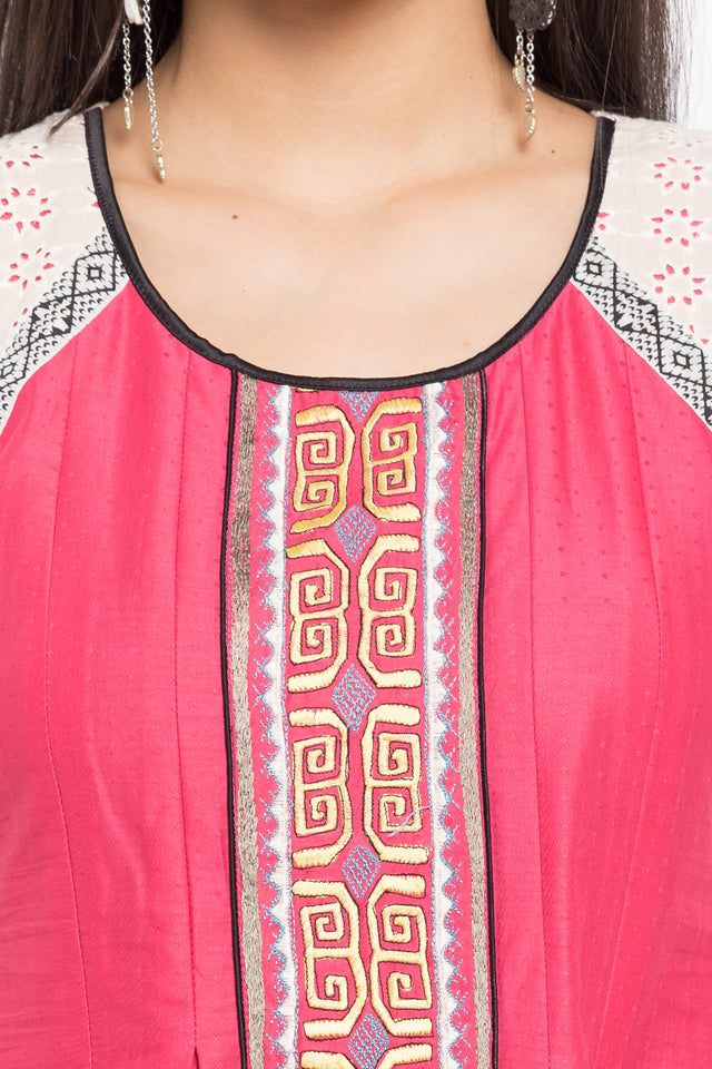 Blended Cotton Embroidered Kurti In Pink
