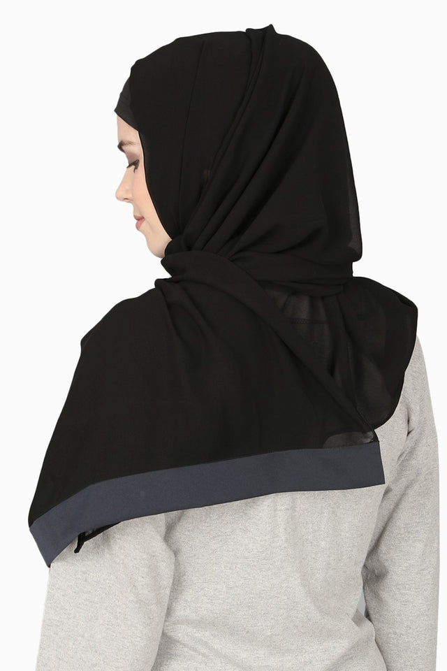 Hijab in Various Pattern