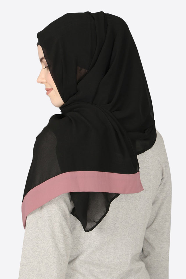 Hijab in Various Pattern