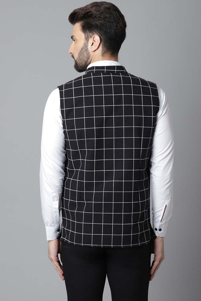 Buy Men's Black Merino Solid Waistcoat Online - KARMAPLACE