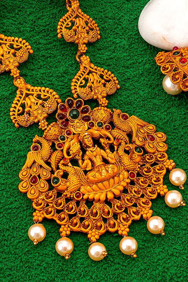 Shop Alloy Necklace For Women's Set in Gold At KarmaPlace