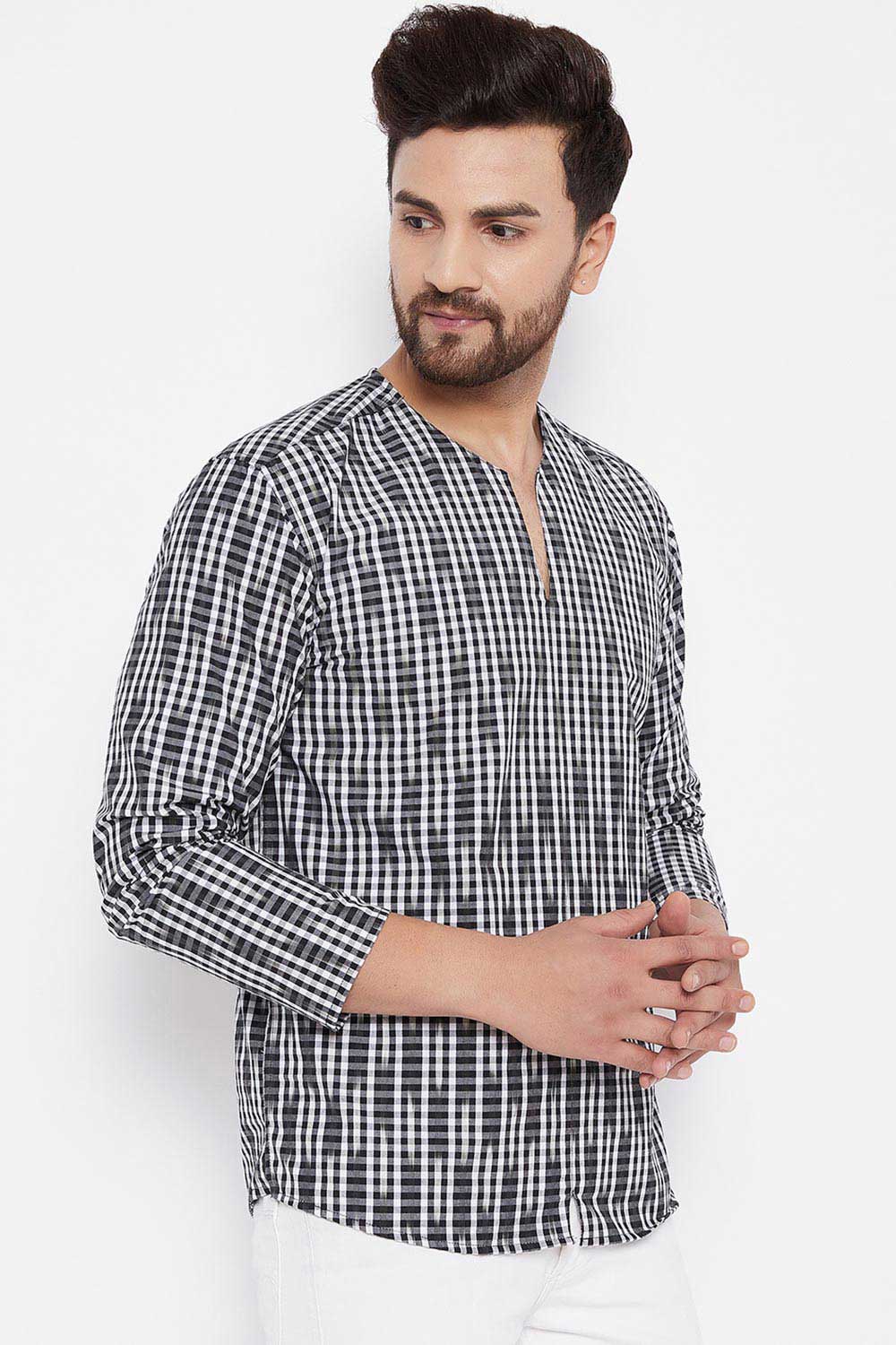 Buy Blended Cotton Checkered Printed Kurta in White Online - Side