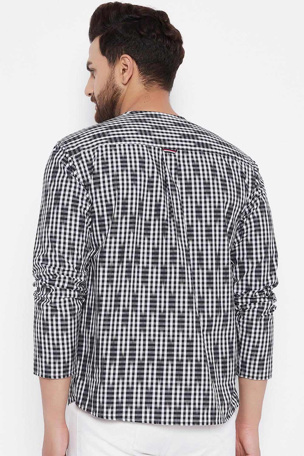 Buy Blended Cotton Checkered Printed Kurta in White Online - Zoom In