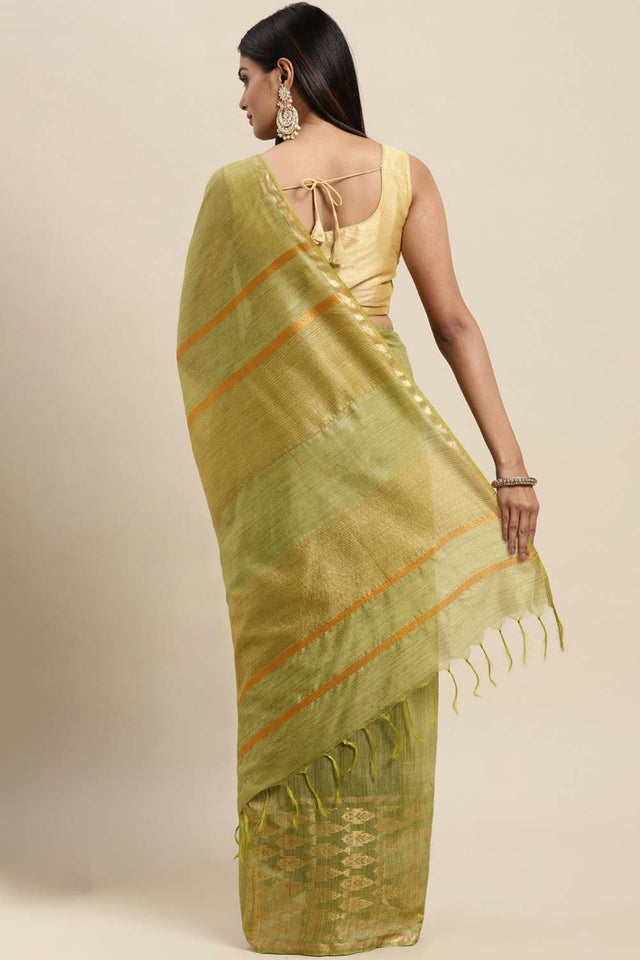 Silk Blend Woven Saree In Green