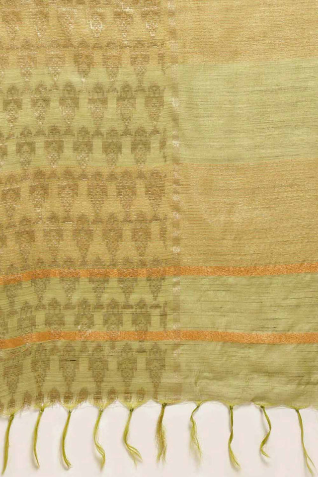 Silk Blend Woven Saree In Green