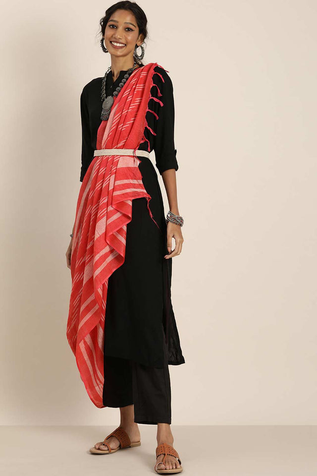 Red Silk Blend Bhagalpuri Ikat Causal Dupatta