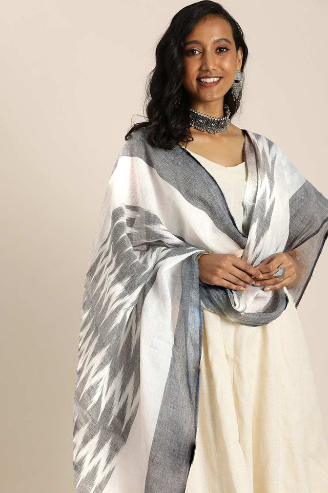 White Silk Blend Bhagalpuri Ikat Causal Dupatta (VRCWLB2F0874)