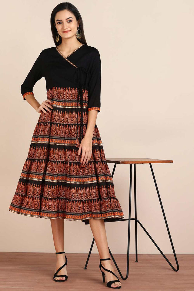 Buy Blended Cotton Stripes Kurti in Black