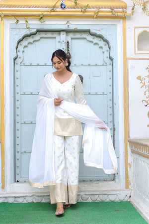 Off White Ethnic Motifs Printed Banarasi Kurti Palazzo Set (124banarsishort)