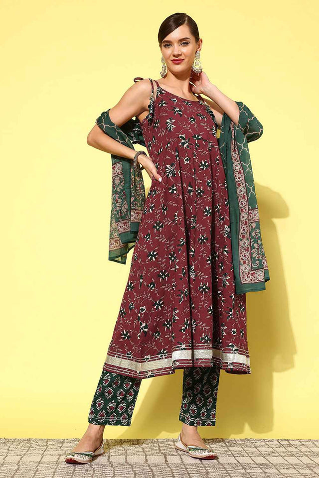 Red Floral Print Pure Cotton Kurti Pant Set