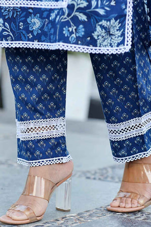 Blue Floral Print Pure Cotton Kurti Pant Set