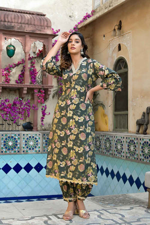Olive Floral Print Patch Work Muslin Silk Kurti Pant Set (1885SETGR)
