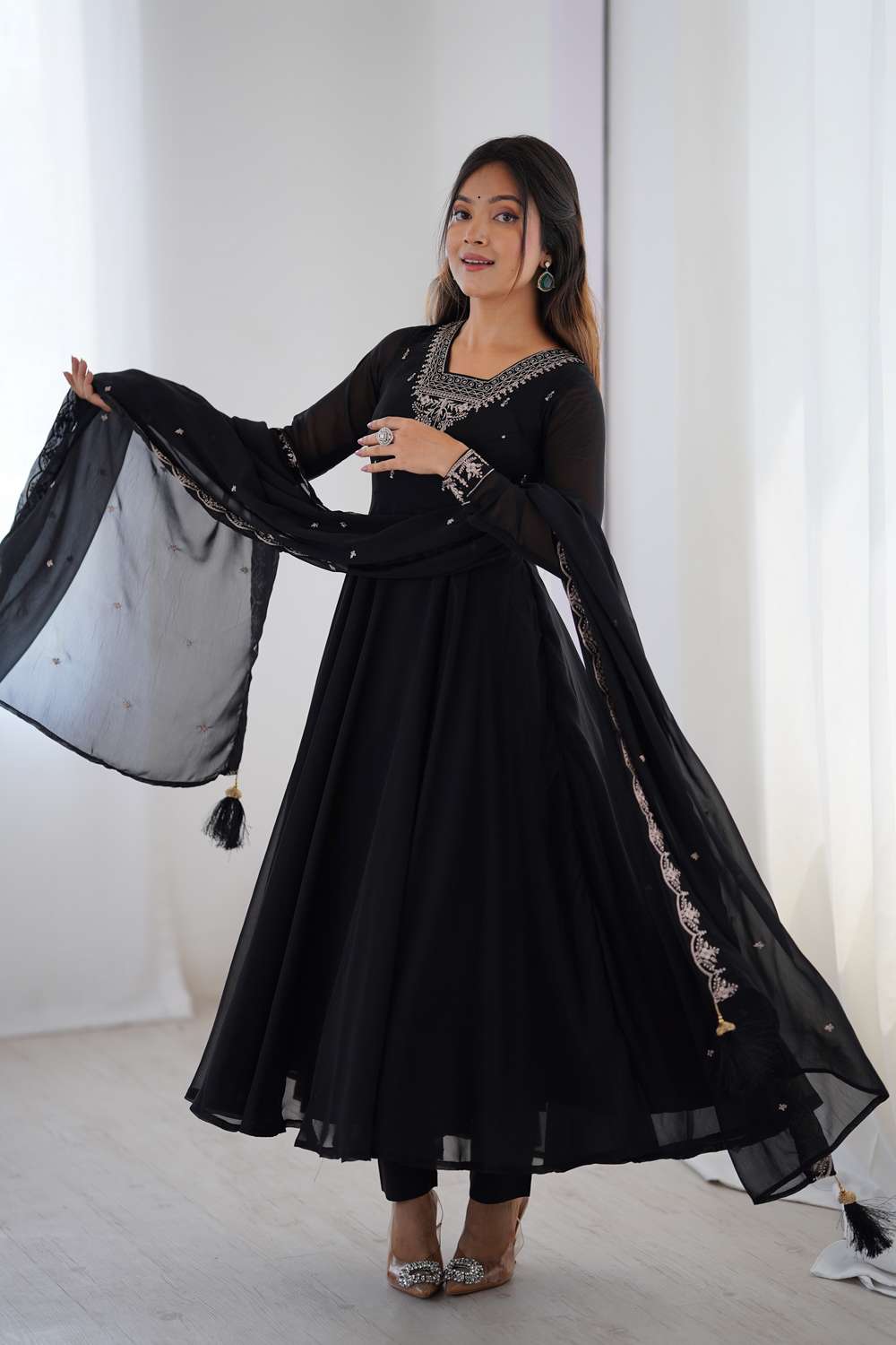 anarkali dress black Midnight Regal Black Elegant Embroidered Anarkali Gown