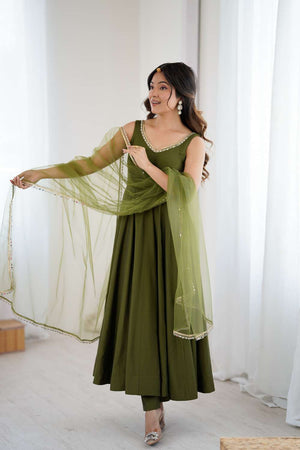 Dark Green Solid Chanderi Anarkali Suit Set