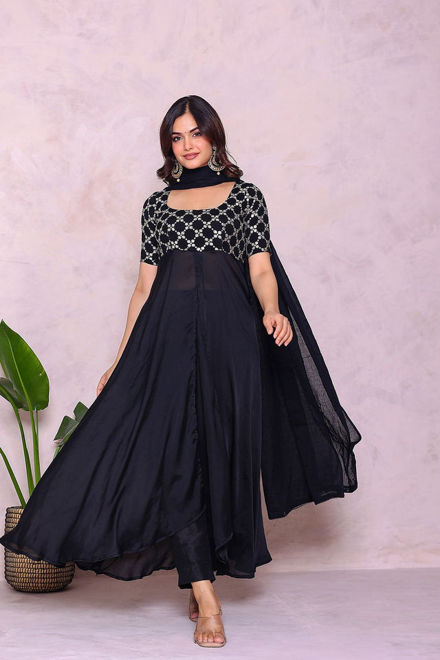Black Printed Silk Kurti Pant Set (28Blacksilk)