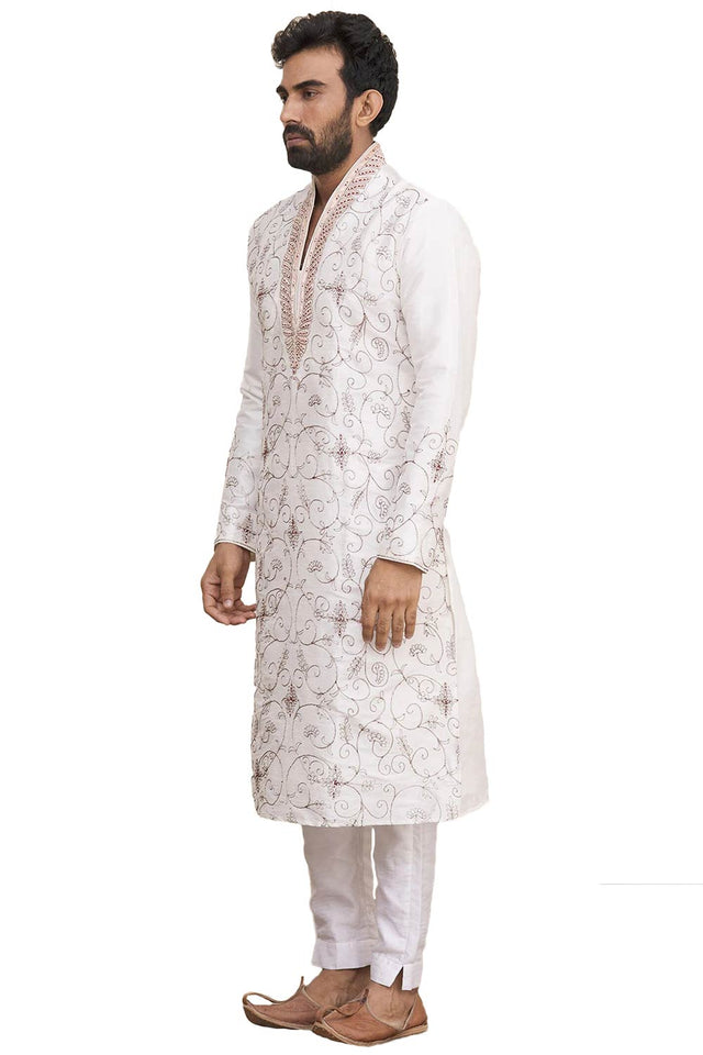Men's Off White Silk Embroidered Full Sleeve Kurta Churidar - 40