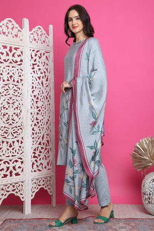 Grey Muslin Digital Printed Kurti Pant Set