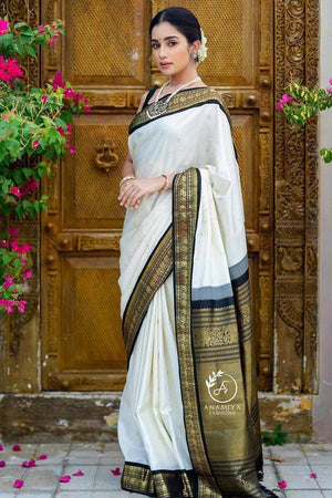 White Banarasi Woven Soft Silk Saree (50131)