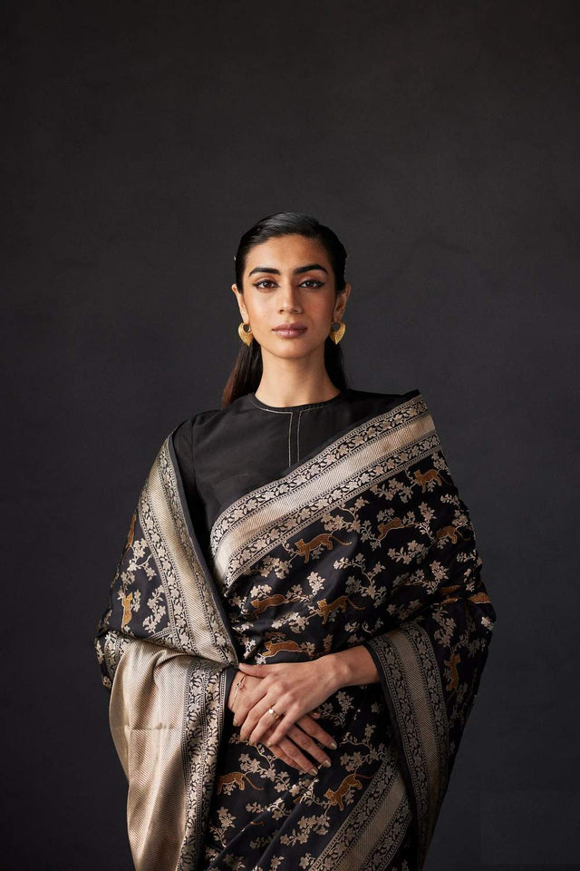 Black Banarasi Woven Soft Silk Saree (50133_Black)